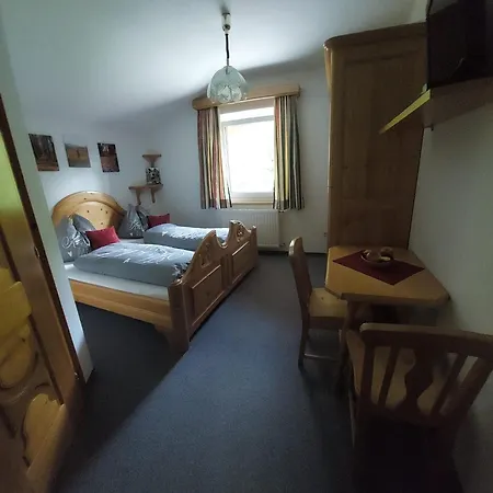 Bed & Breakfast Biobauernhof Habersatter 3*